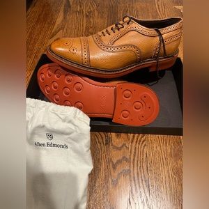 Brand New Allen Edmonds Strandmok Cap-Toe Oxford Size 9
